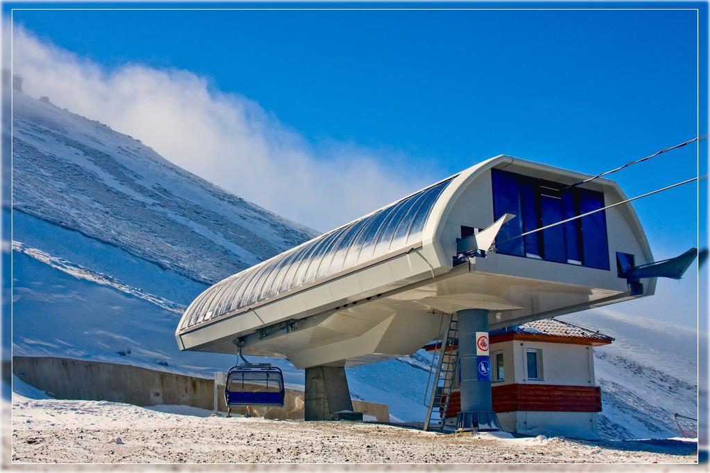 Hotel Apollon Бакуриани Екстериор снимка